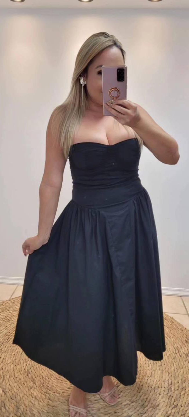 DRESS